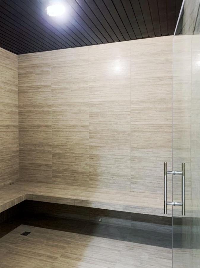 Formosa Residencen - The Apartments 2 Bed Room Нагоя Екстериор снимка