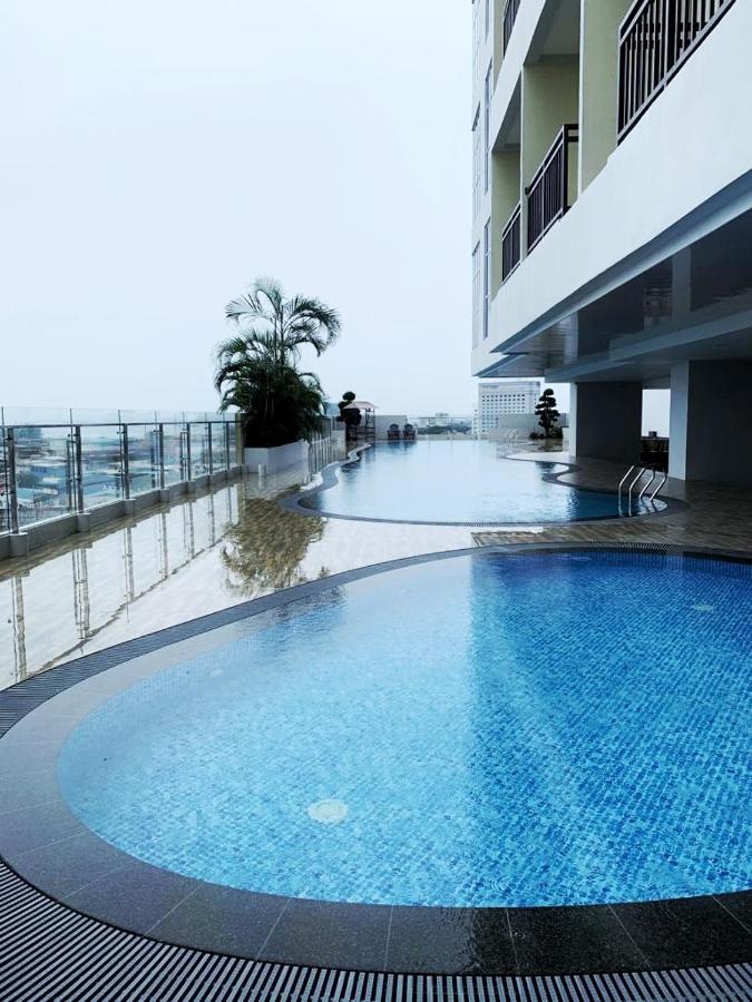 Formosa Residencen - The Apartments 2 Bed Room Нагоя Екстериор снимка
